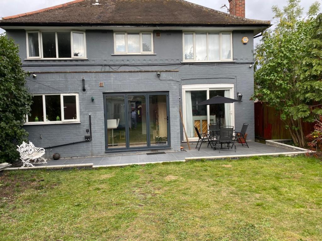 Large Family Home Near Richmond Park ニュー・モールデン エクステリア 写真